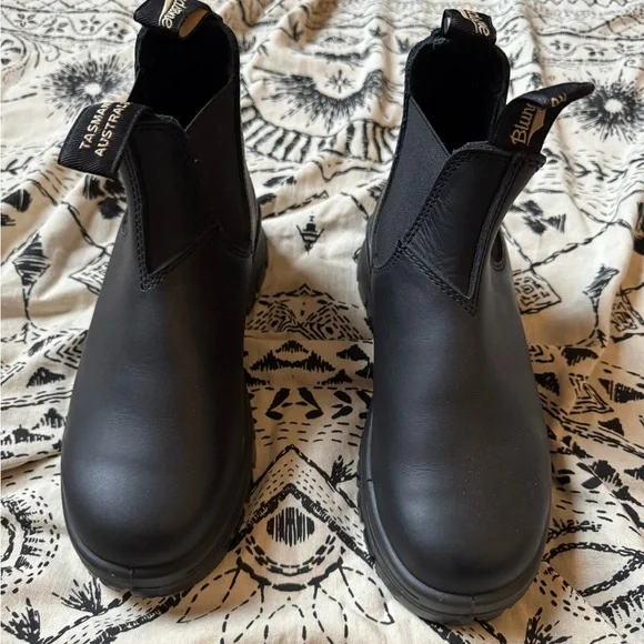 BNWOB Blundstone workboots - AU3/US6 (women's) - Picture 7 of 8